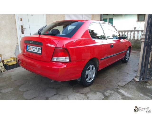 Hyundai Accent 