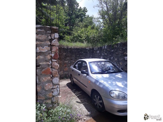 Se Prodava Vikend Kuka