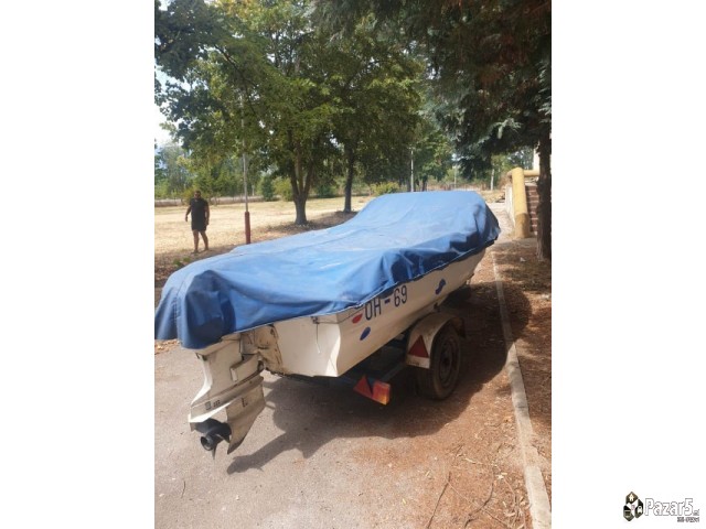 Prodavam Gliser Elan Gt 402