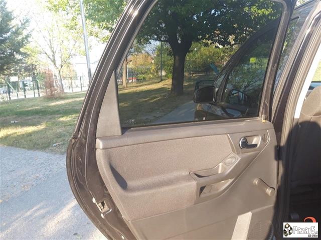 Se Prodava Opel Meriva 1.3