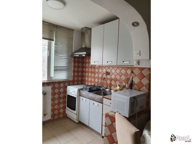 СЕ ИЗДАВА 2-СОБЕН СТАН ВО КАРПОШ 3