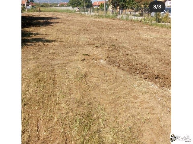 Се продава плац во Пинтија