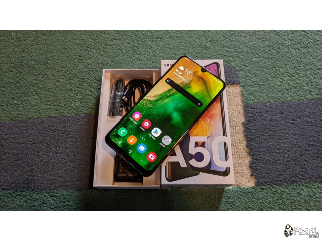 Kako Nov! Samsung A50 Black 4/128gb Sim Free Full 