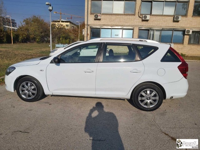 Kia Ceed  2010god  Benzin/plin Atest