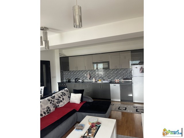 Се издава нов, целосно опремен стан во Аеродром