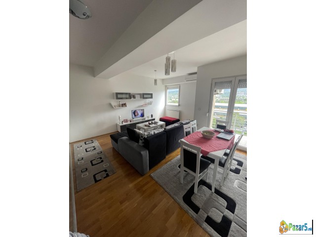 Се издава нов, целосно опремен стан во Аеродром