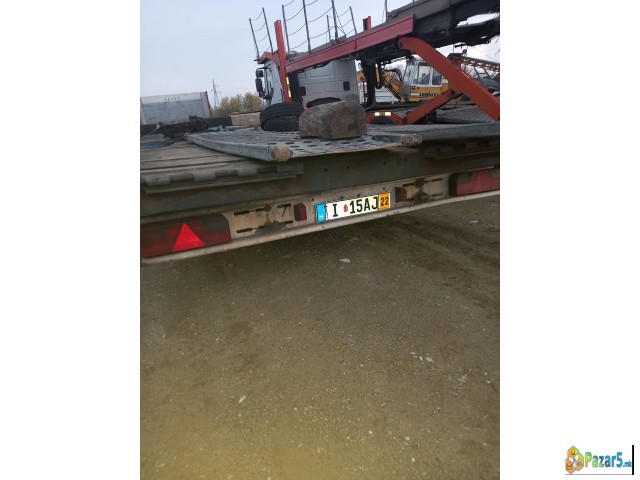 Se Prodava Poluprikolka Niskonoseca