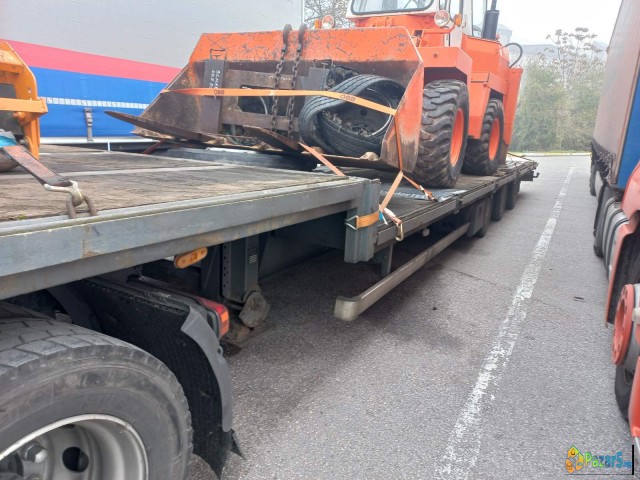 Se Prodava Poluprikolka Niskonoseca