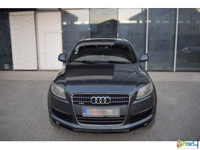 Audi Q7 3.0 