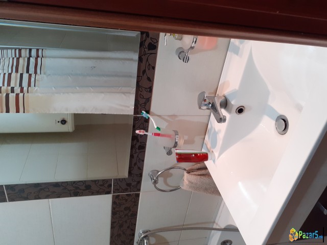 Se Prodava Stan Co Centar