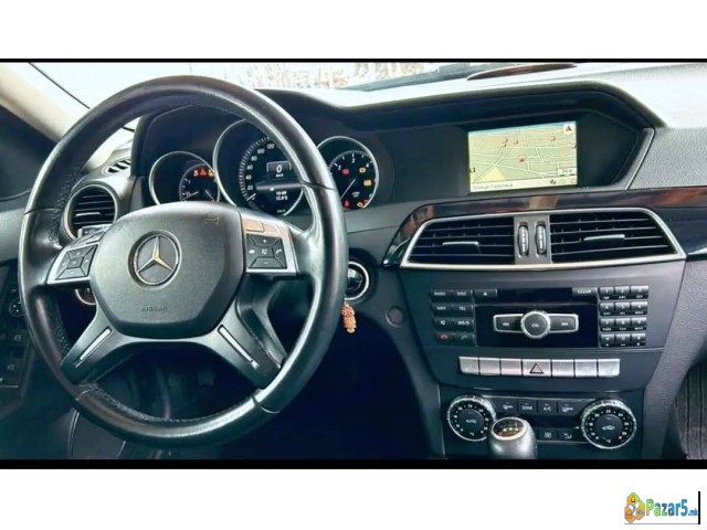 Mercedes C-clasa 2013god 2.2cdi