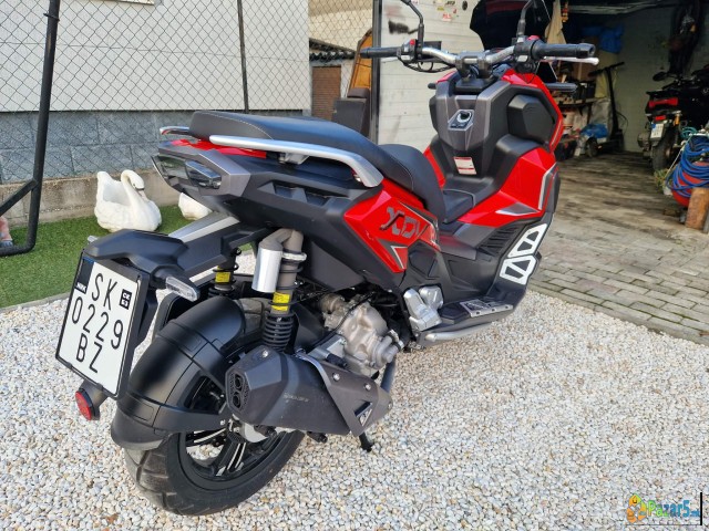 Skuter Xdv 300 Piaggio Masina 26ks. 2025g..zamena