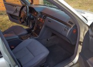 Itno Se Prodava Mercedes E 270 Cdi Redizain 