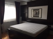 Се изнајмува луксузен стан 93м2 позади Универзална