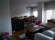 Se Iznajmuva Trosoben Stan Vo Kisela Voda