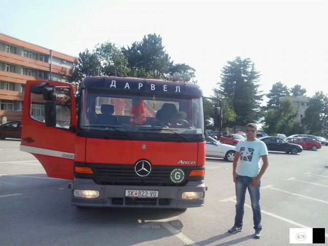 Vrsam Prevoz So Kamion Kiper I Uslugi So Avtodigal