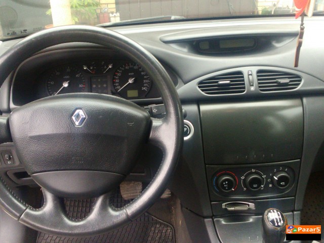 Рено Лагуна