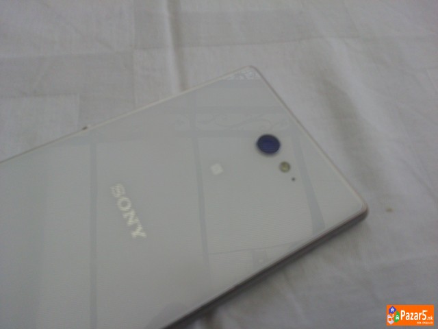 Sony M2 odlicno socuvan,