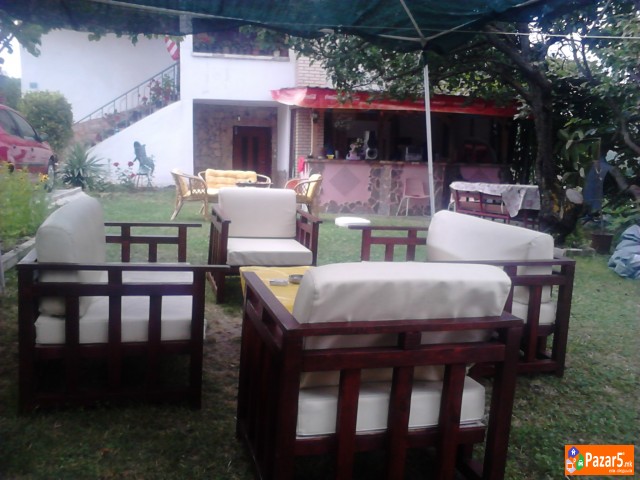 Pemi Sobi Vo Ljubanista