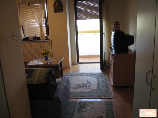 Se izdava garsoniera