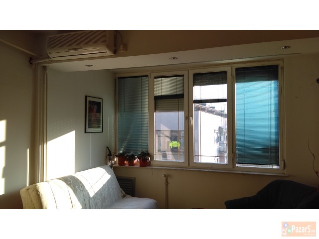 Се изнајмува стан до Драмски театар