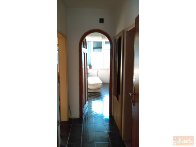 Се изнајмува стан до Драмски театар