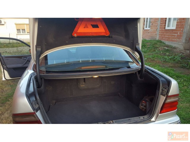 Itno Se Prodava Mercedes E 270 Cdi Redizain 