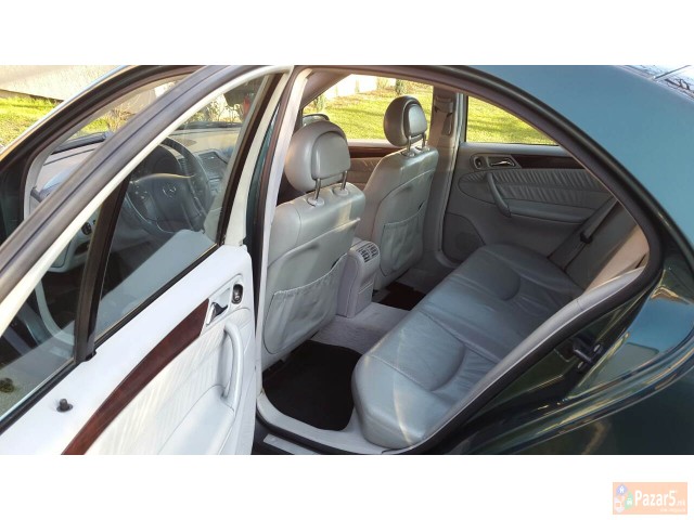 Mercedes Benz C220