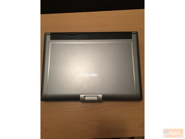 Prodavam laptop ASUS za delovi, RADIOVRSKA ZA TAXI