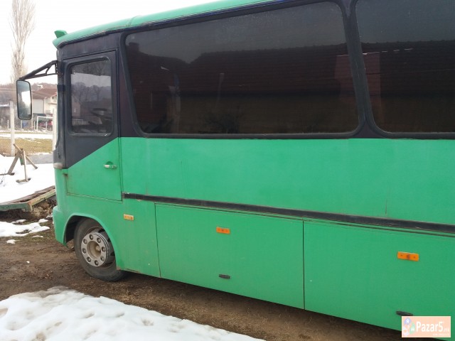 Avtobus