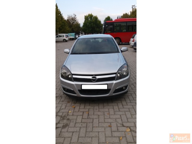 OPEL ASTRA 1.7 COSMO FULL OPREMA