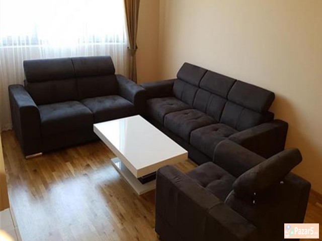 SE IZDAVA NOV STAN KAJ SITY MOLL