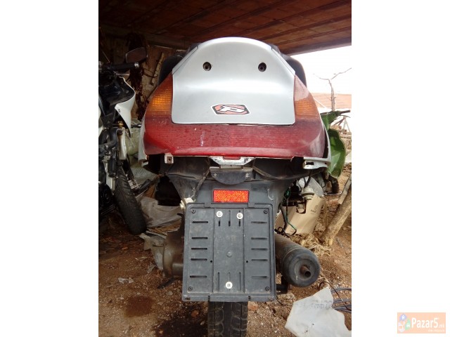VESPA se prodava
