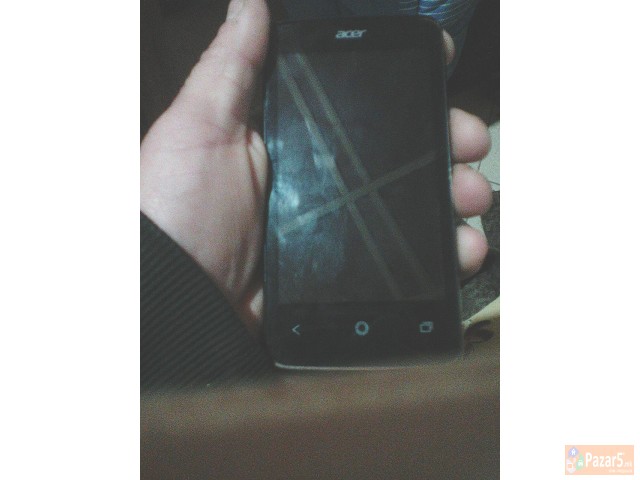 Se prodava mobilen telefon acer Liquid Z4 so grati