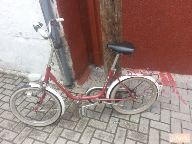 tocak poni prvi partizan original glanc kao nov