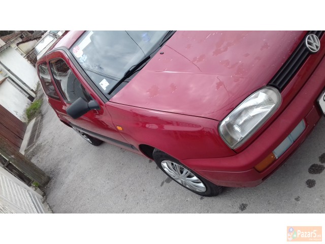 Se prodava Golf3
