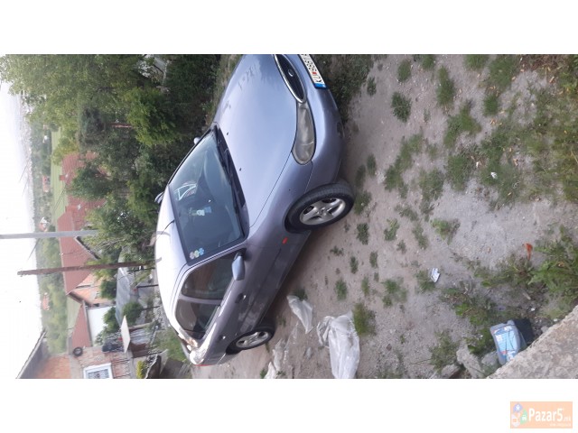 Prodavam ford mondeo 1.8td full oprema odl sostojb