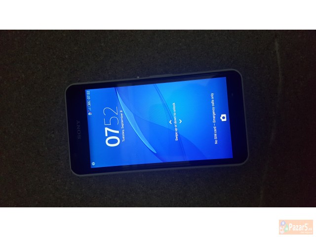 Prodavam sony e4g full pack...