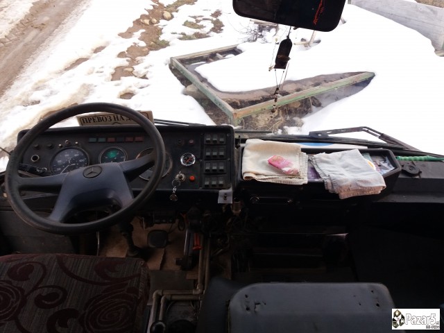 Avtobus