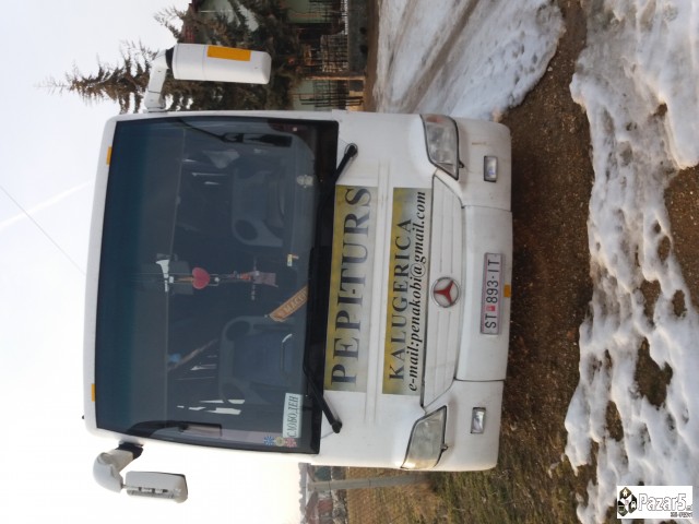 Avtobus