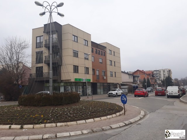 Se izdava trosoben prazen stan vo taftalidze sprot
