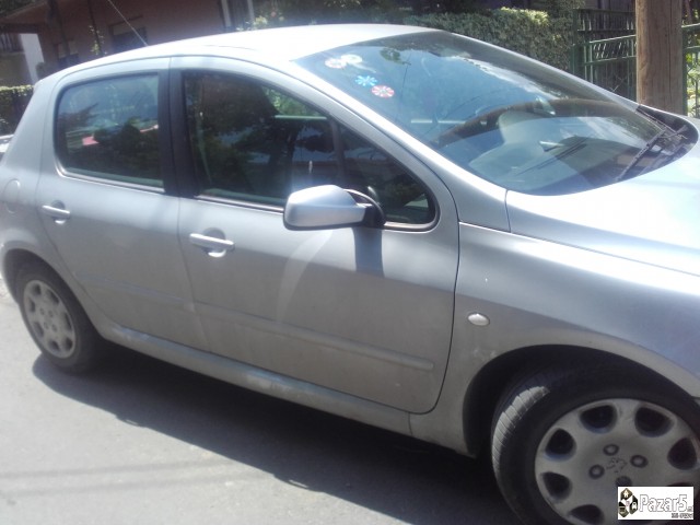Se prodava