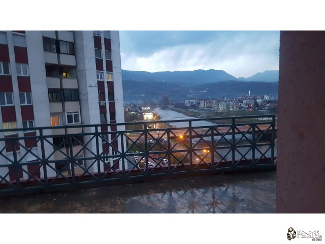 Se izdava studio stan vo Karpos 4