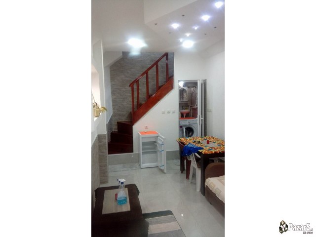 IZDAVAM APARTMAN STAN ZA EDNODNEVEN PRESTOJ VELES