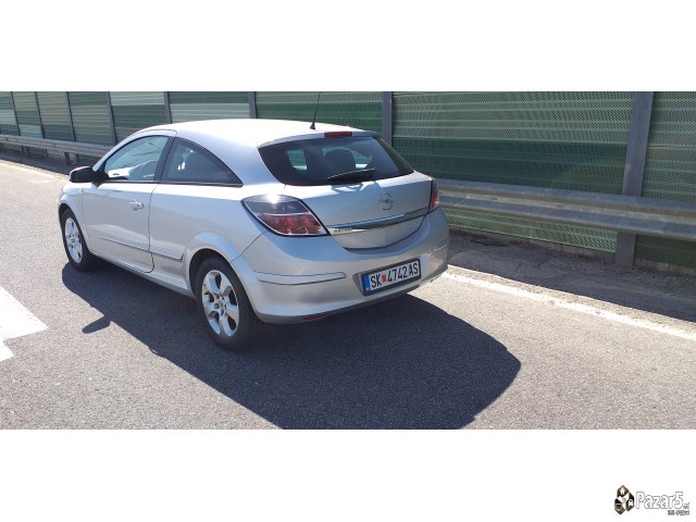 Astra gtc 17 cdti 2005g reg cela god mnogu socuvan