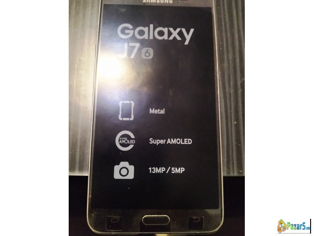 Prodavam Samsung J7 2016 godina vo originalna kuti