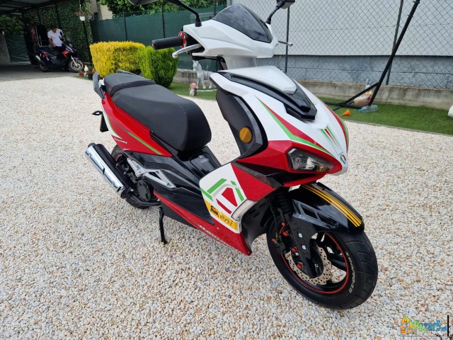HANACHI 50k 2t 1BOJA 2600km. KUPEN 06/2023g.