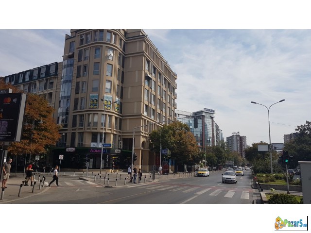 Se prodava 62m2 dukjan Centar Skopje