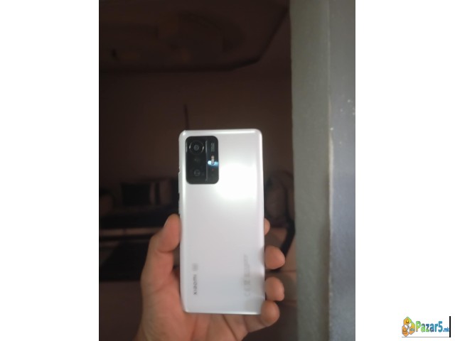 Xiaomi 11t mn dobro zacuvan kako nov 