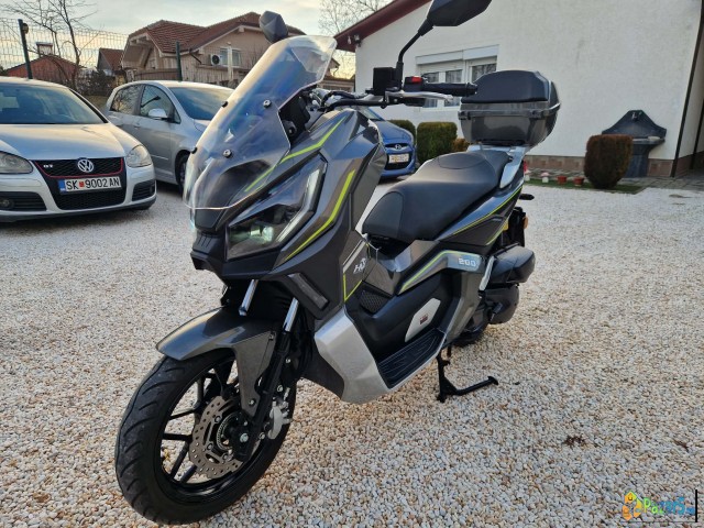 Skuter Adv 200 Raking 10ks So 2500km 5/2025 Zamena